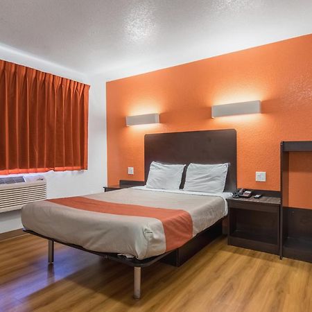 Motel 6 Bakersfield Zewnętrze zdjęcie