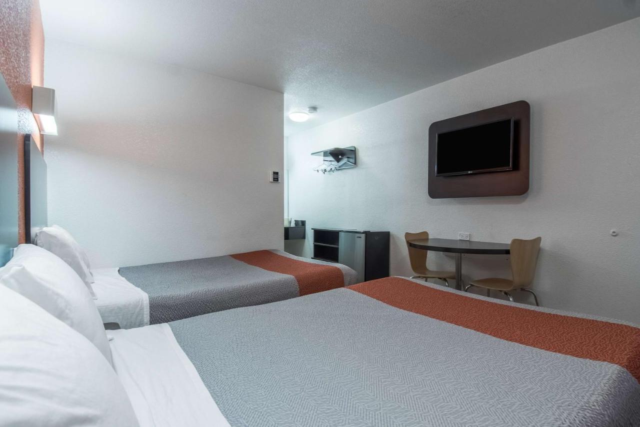 Motel 6 Bakersfield Zewnętrze zdjęcie
