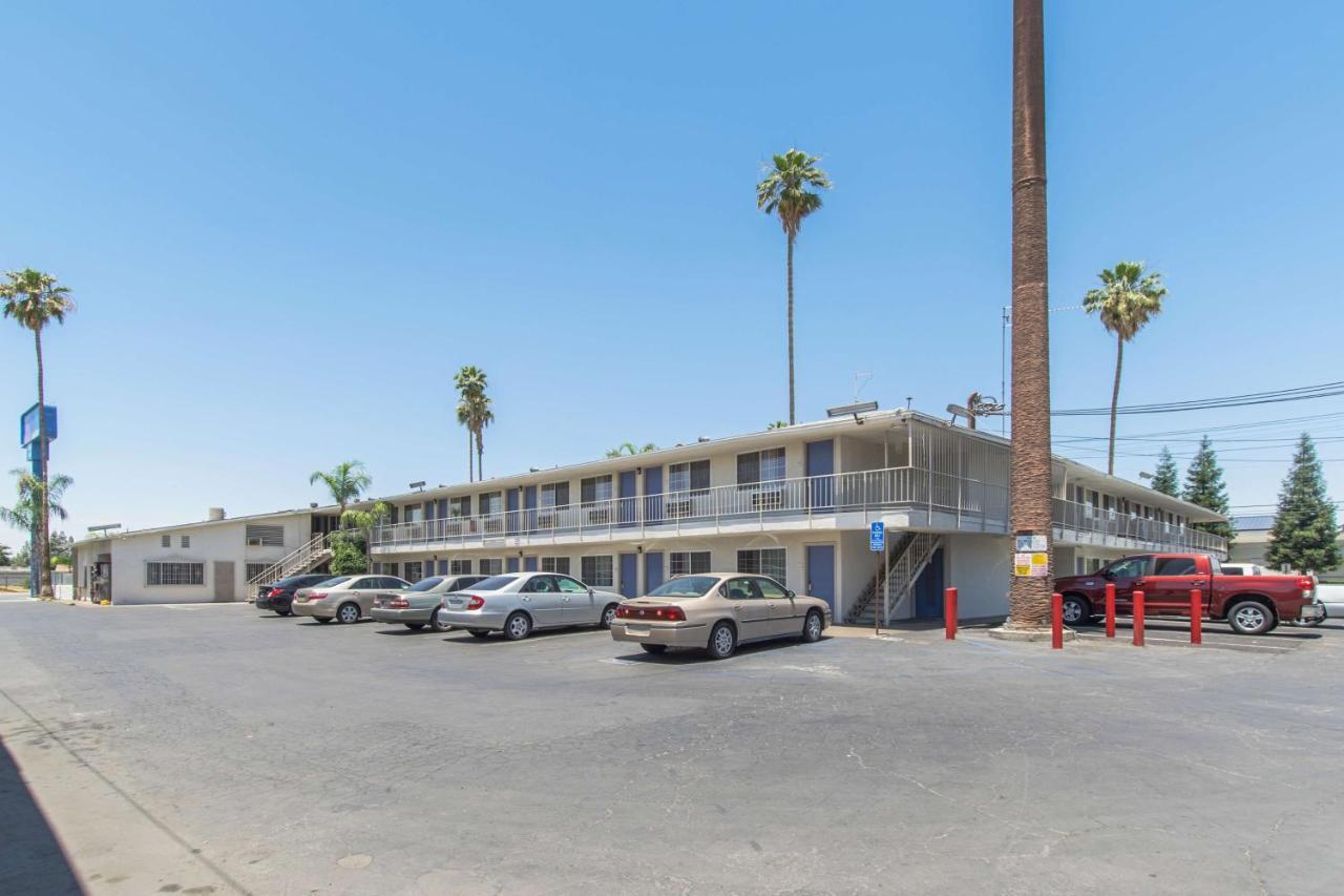 Motel 6 Bakersfield Zewnętrze zdjęcie