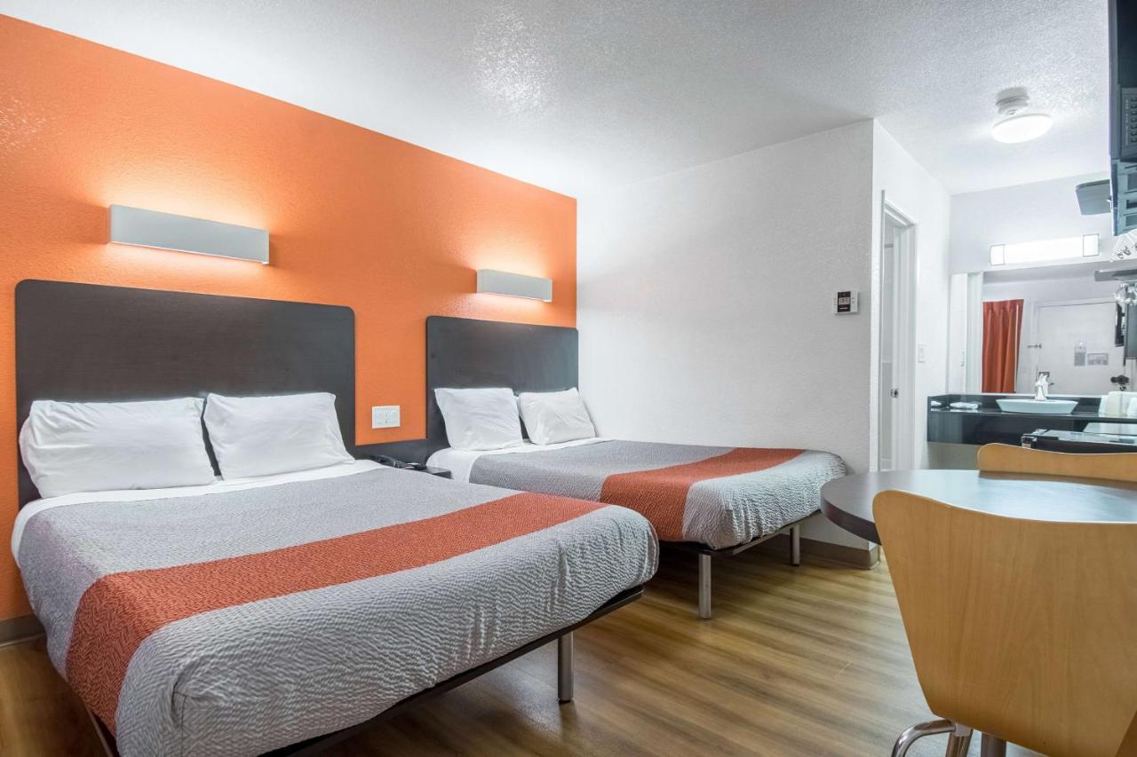 Motel 6 Bakersfield Zewnętrze zdjęcie