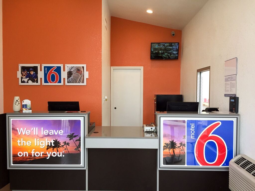 Motel 6 Bakersfield Wnętrze zdjęcie